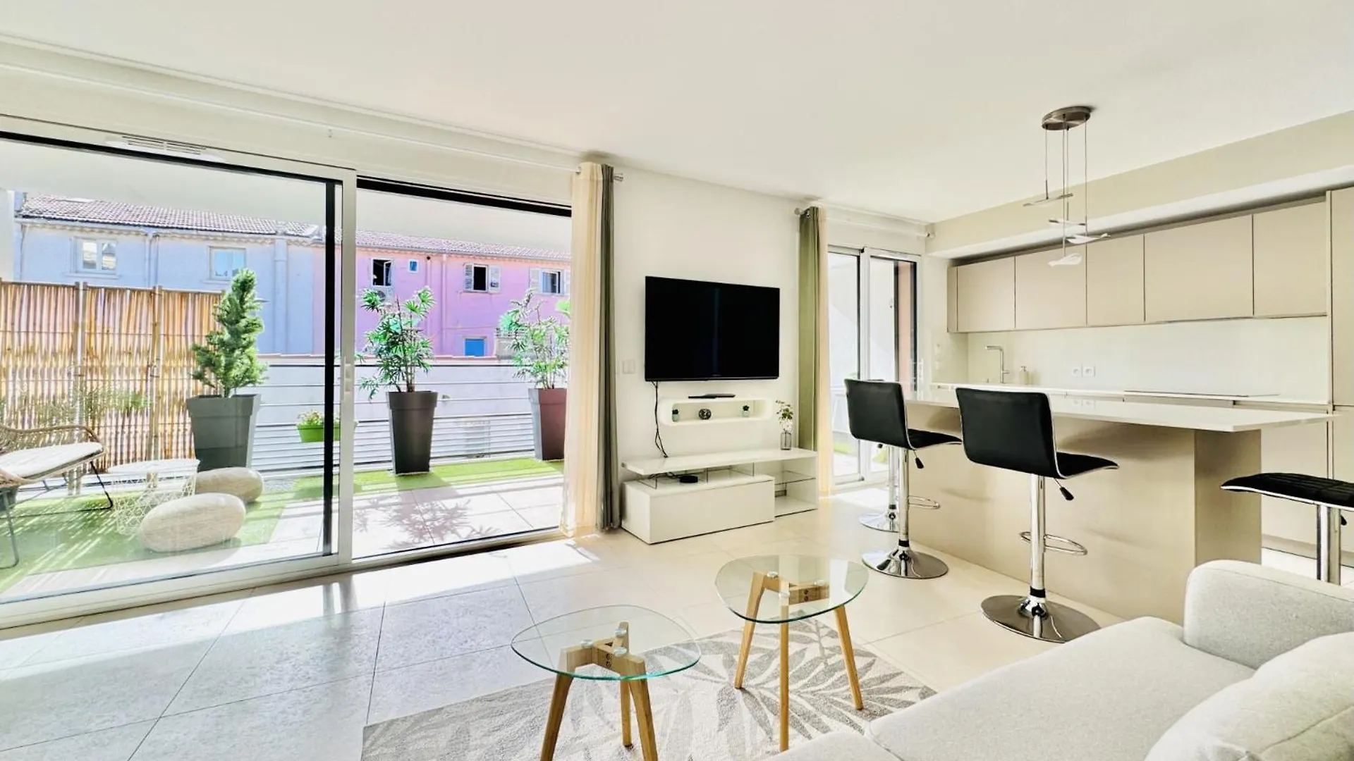 Le Carre Croisette - Duplex Terrasse Centre Cannes Apartment